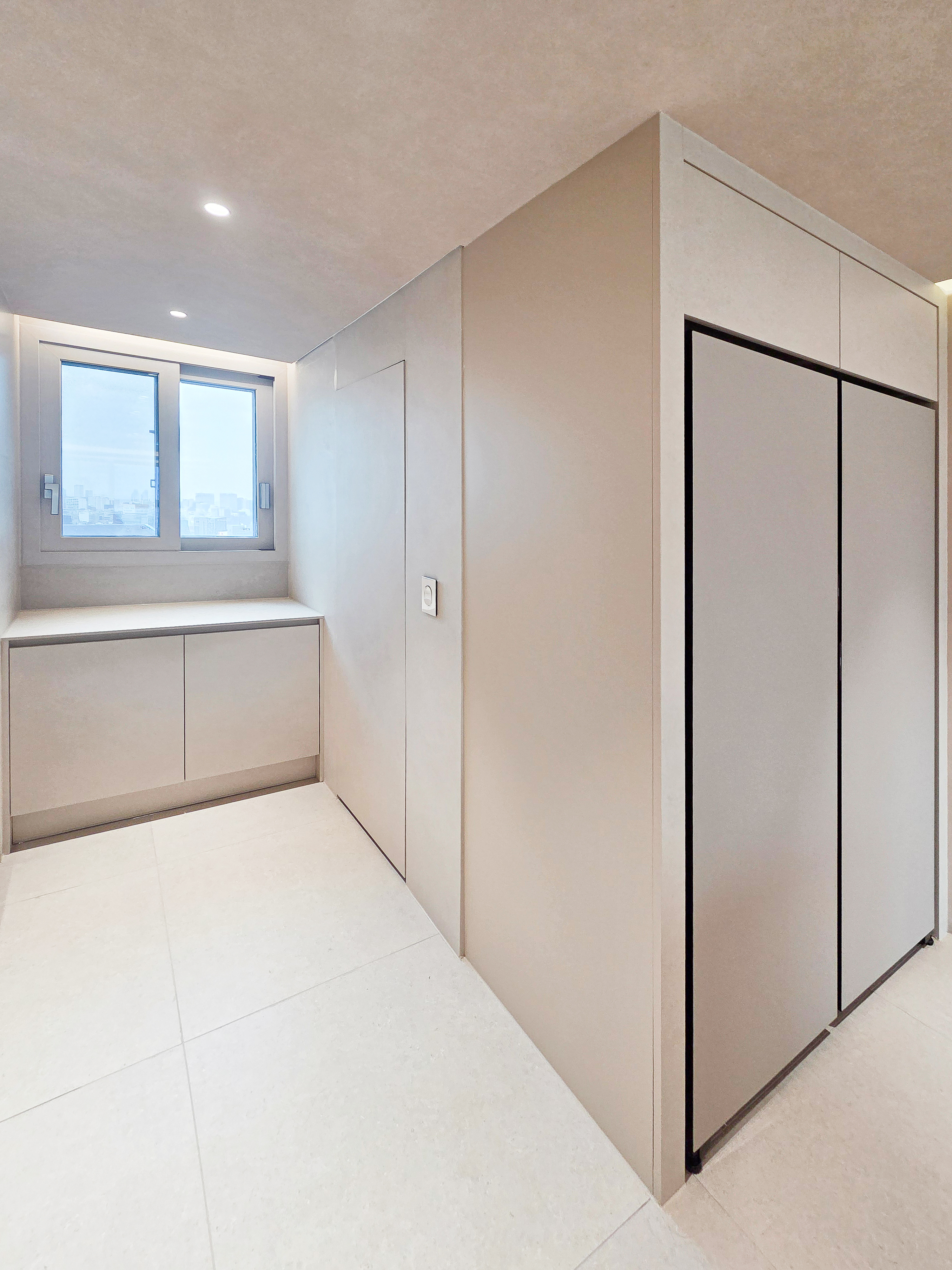 서초 34평형 푸르지오써밋 아파트 인테리어 시공사례 완공 사진 1번 컷