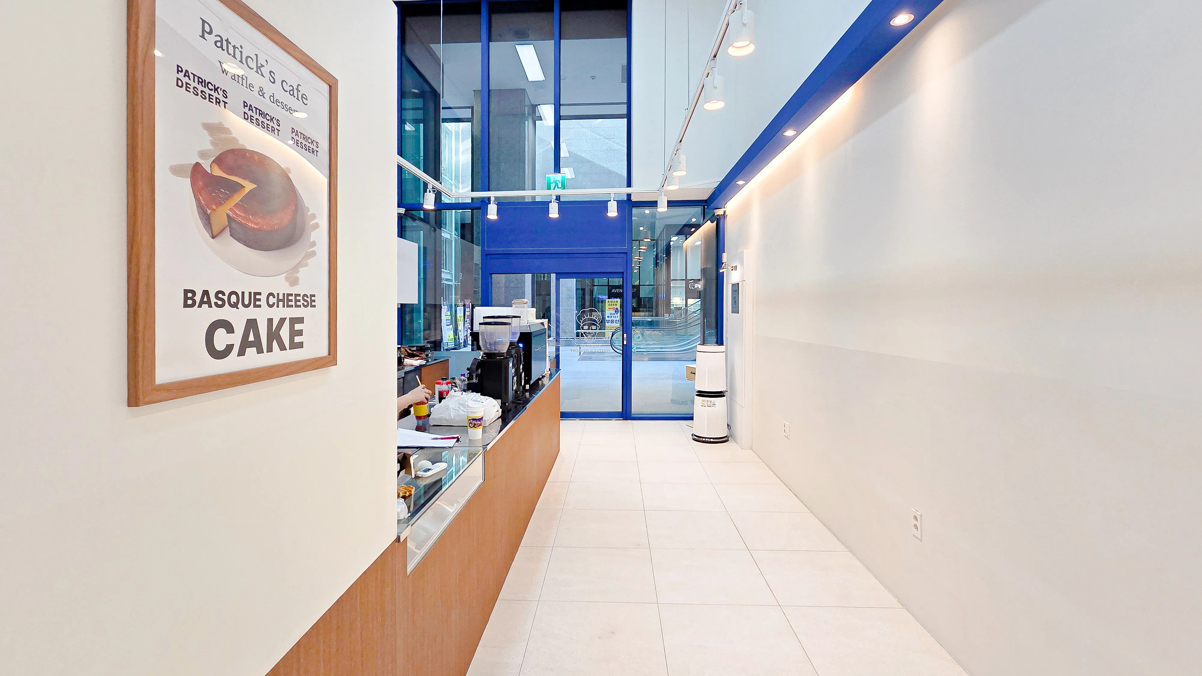 마곡 패트릭스와플 완공 사진 11번 컷