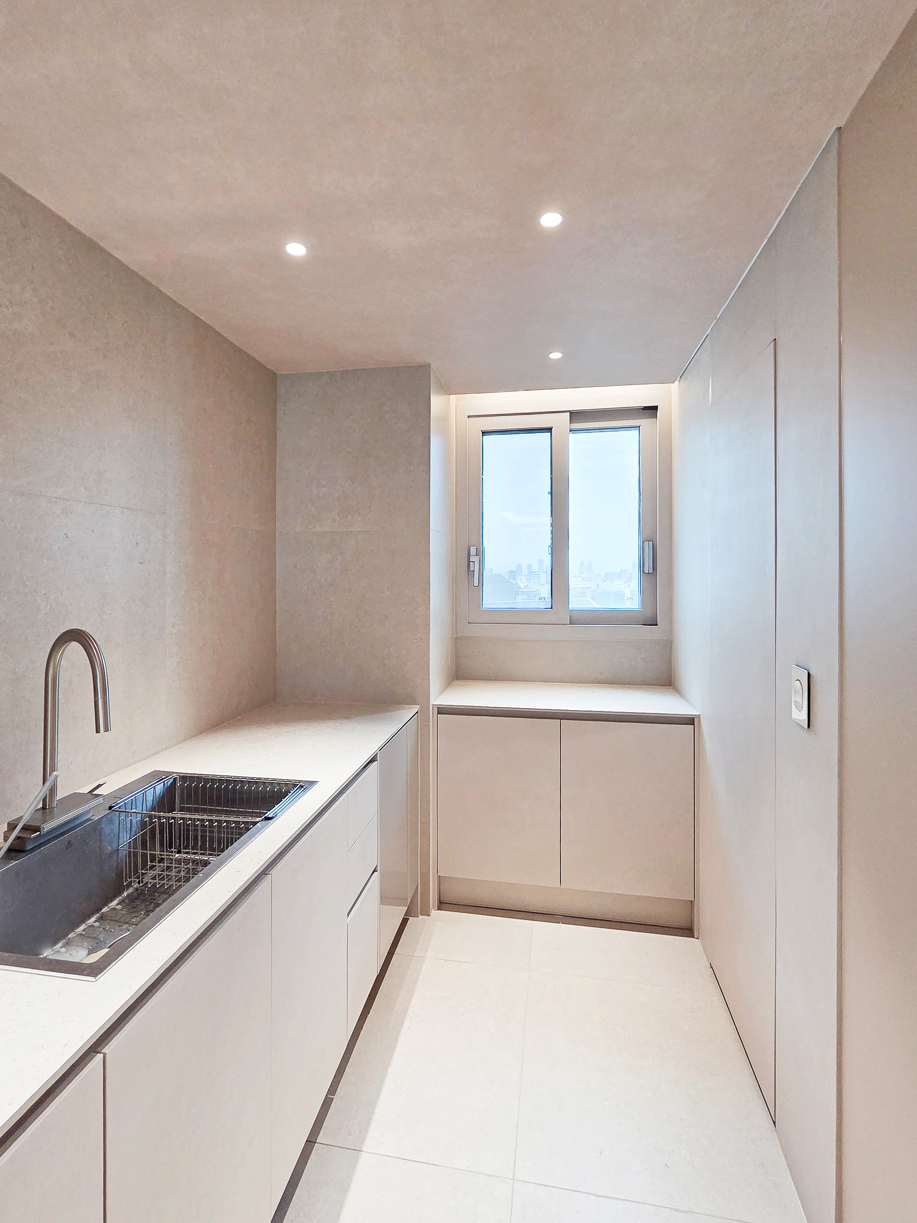 서초 34평형 푸르지오써밋 아파트 인테리어 시공사례 완공 사진 14번 컷